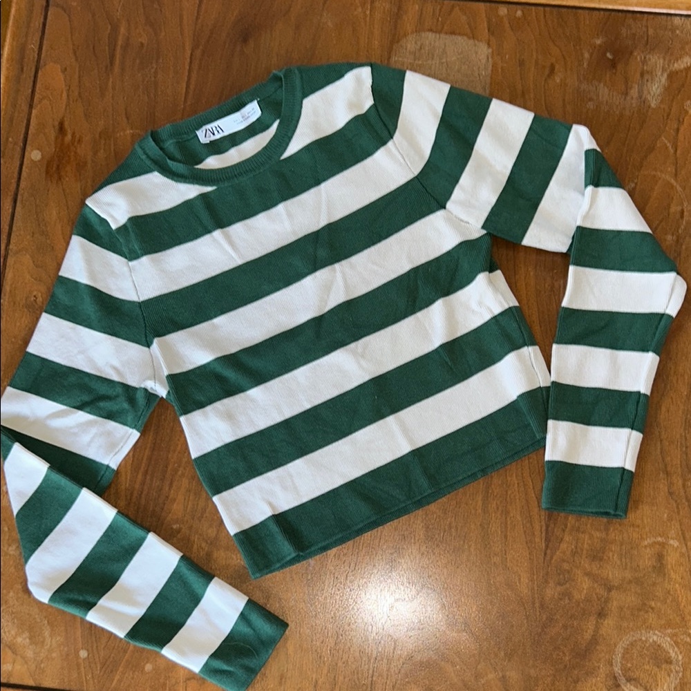 Zara Green Crew Neck Sweater